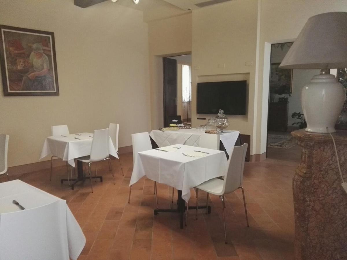 Locanda Al Portone Scandiano Exteriör bild